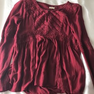 Hollister Maroon blouse